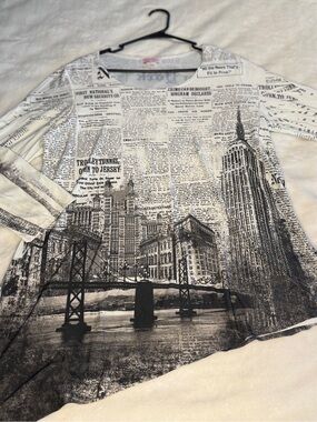 Vintage Y2K Newspaper Print Top - New York City Skyline Rhinestone Empire State